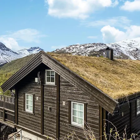 Amazing In With Jacuzzi Stranda (More og Romsdal)